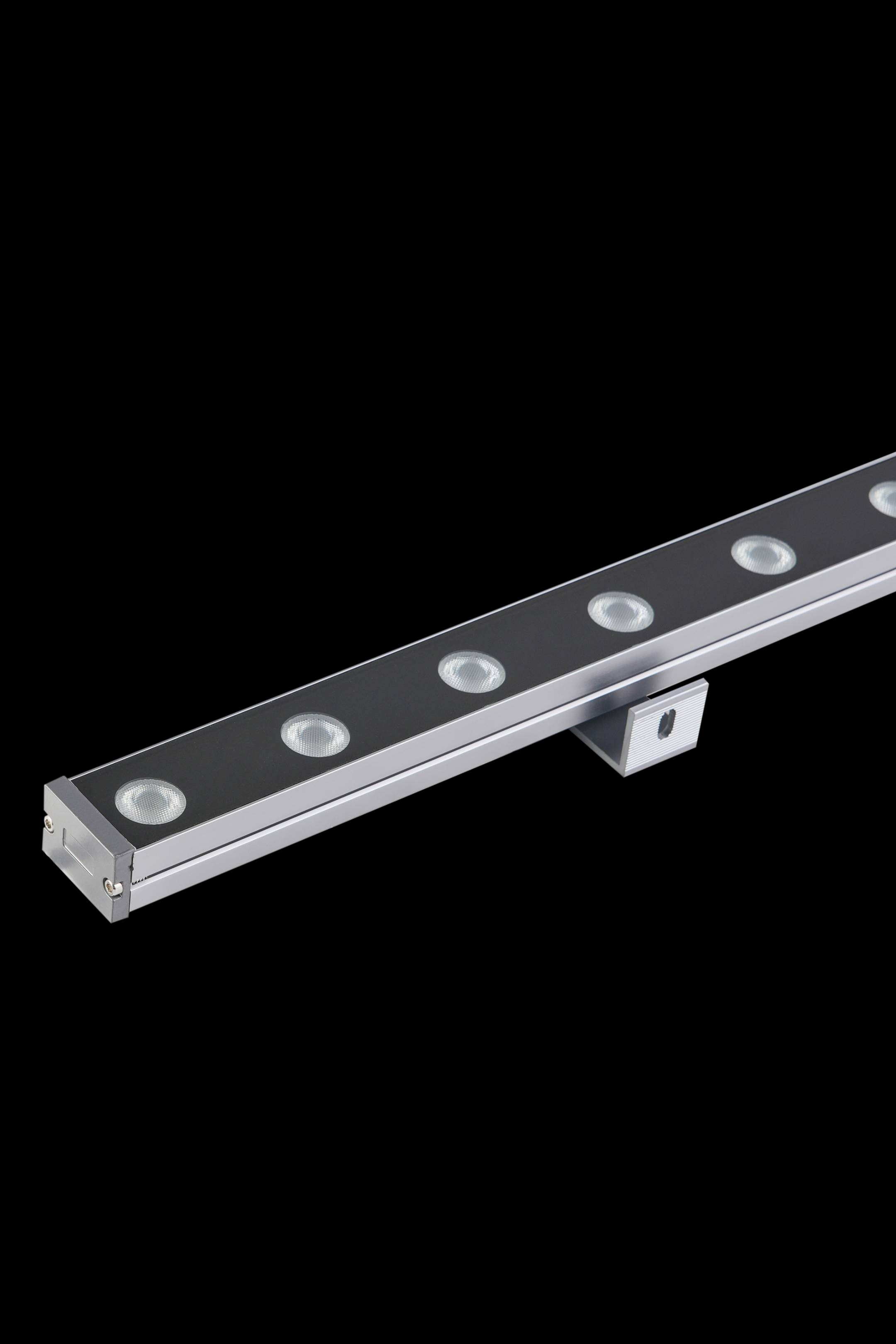 LED SURFACE MOUNTED WALL WASHER LIGHT 2